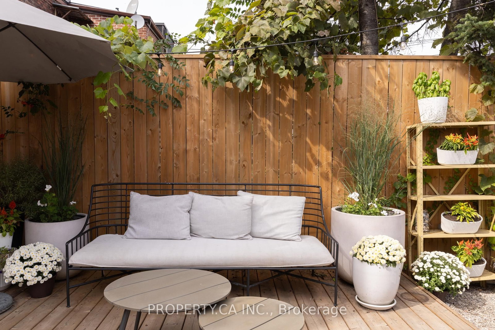 301 Grace Street • Toronto, ON photo 17
