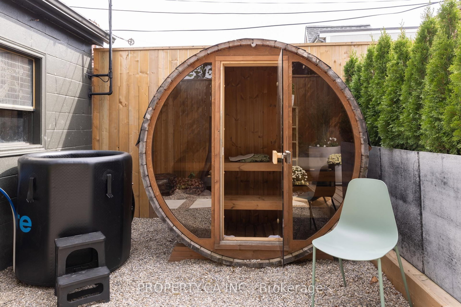 301 Grace Street • Toronto, ON photo 18