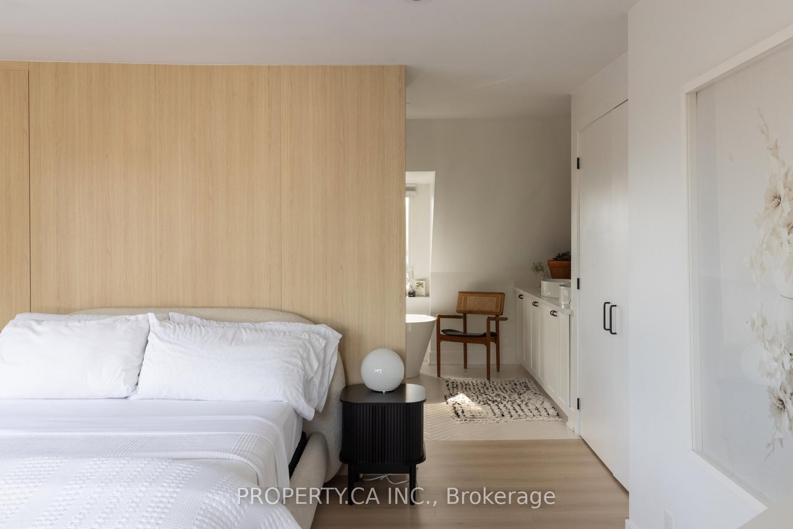 301 Grace Street • Toronto, ON photo 31
