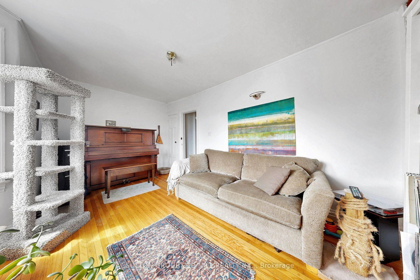1060 College Street • Toronto, ON photo 18