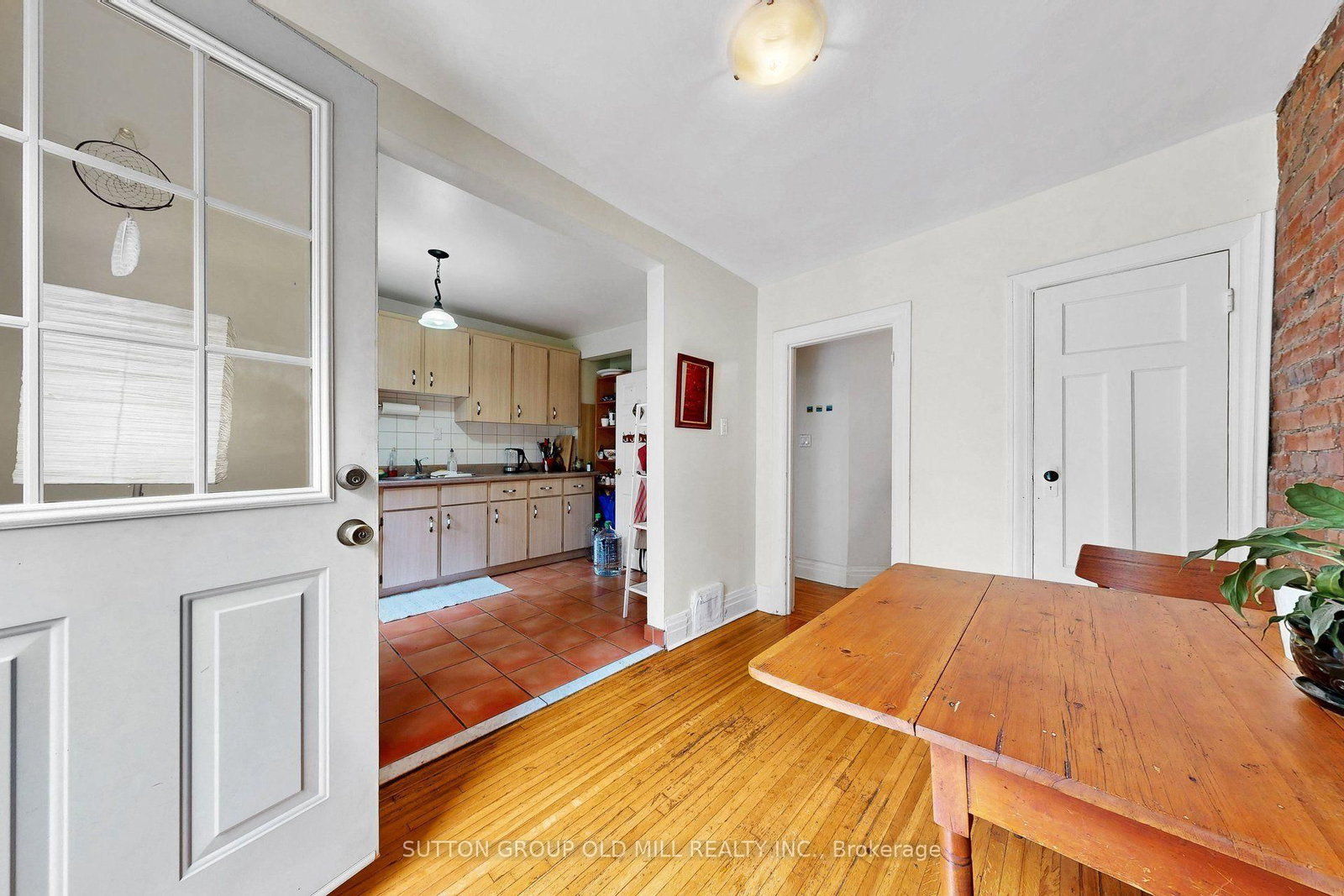 1060 College Street • Toronto, ON photo 27