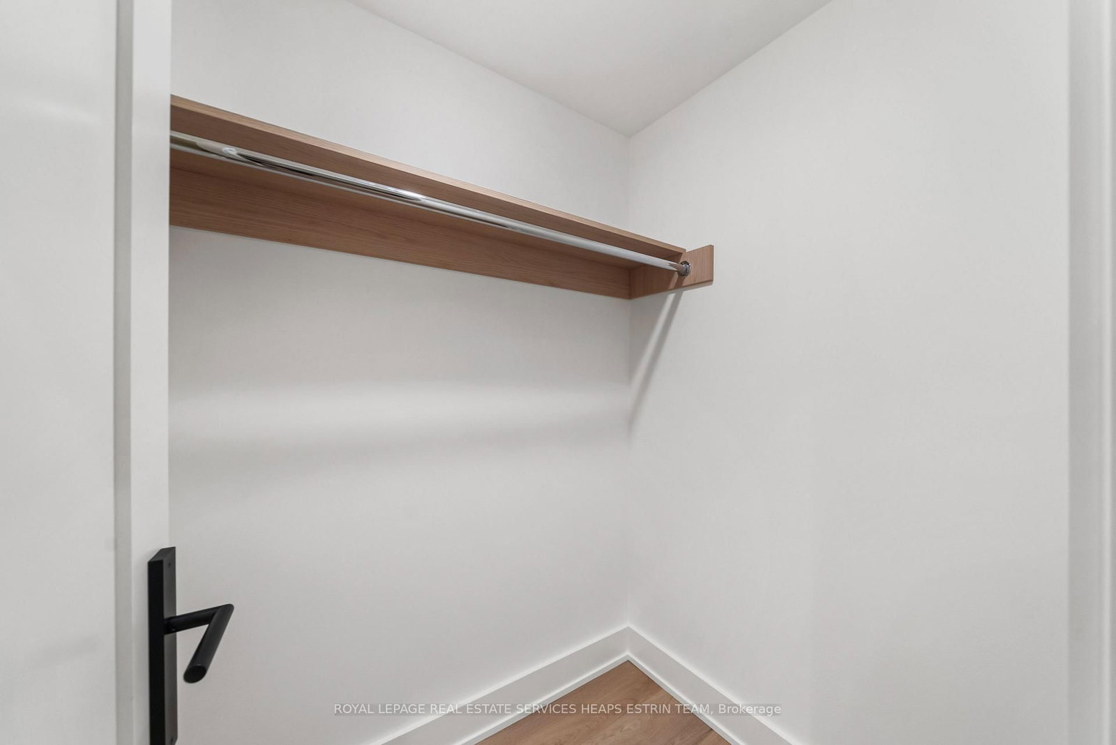 27 Taunton Road • Toronto, ON photo 38