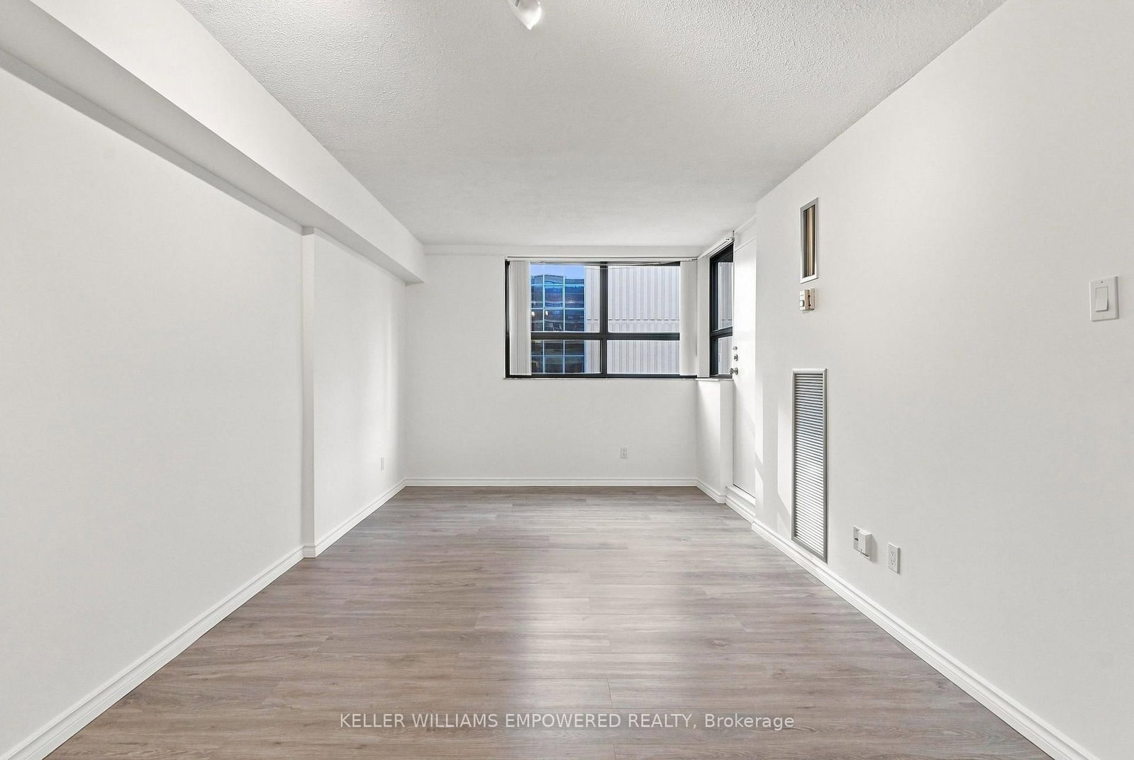 Condo for sale at 719-80 St Patrick Street, Toronto, Ontario, M5T 2X6 - Kensington-Chinatown - MLS: C13762004