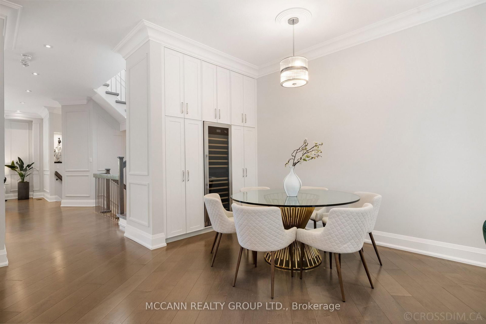 15 Belsize Drive • Toronto, ON photo 12