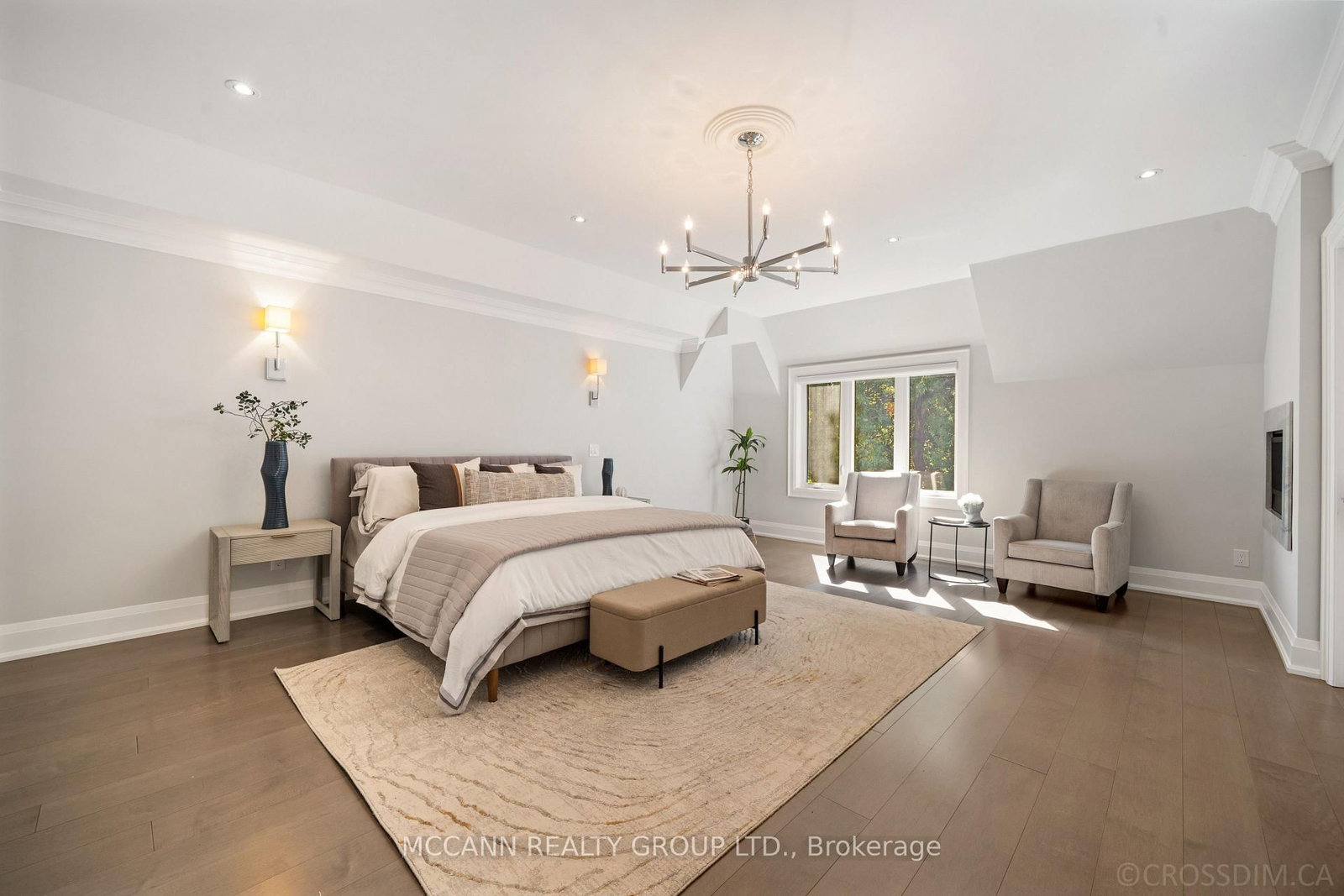 15 Belsize Drive • Toronto, ON photo 18