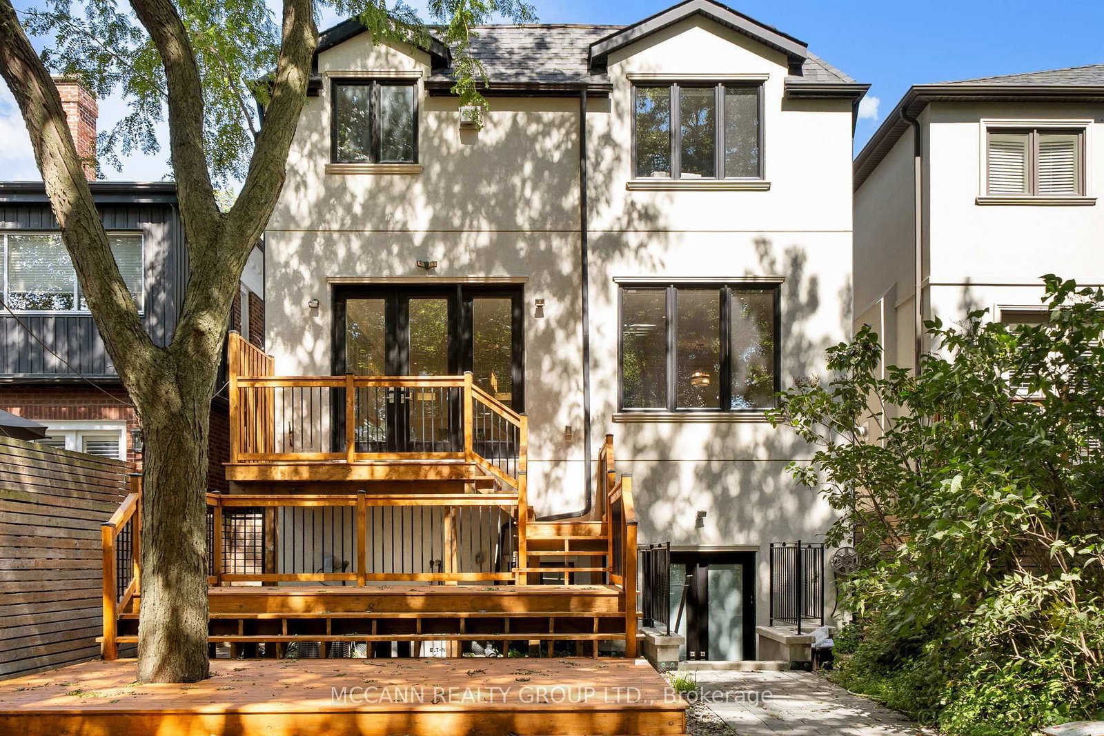15 Belsize Drive • Toronto, ON photo 39
