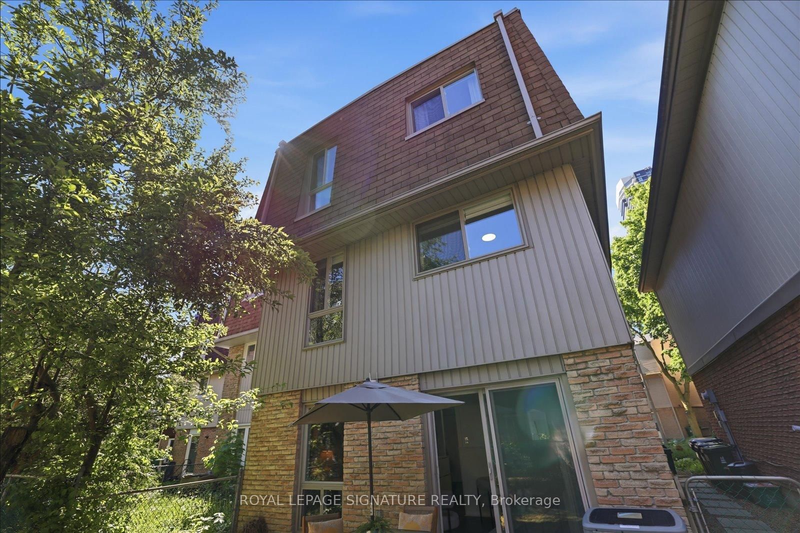 22 Snapdragon Drive • Toronto, ON photo 28