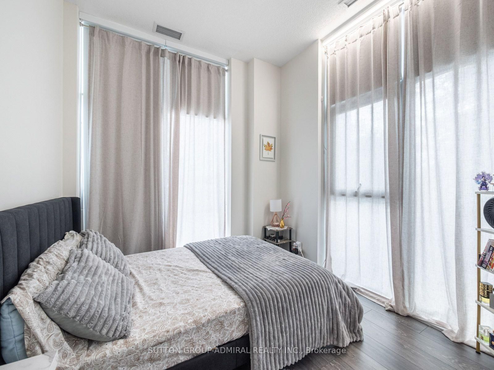 188 Fairview Mall Drive • #101 • Toronto, ON photo 12