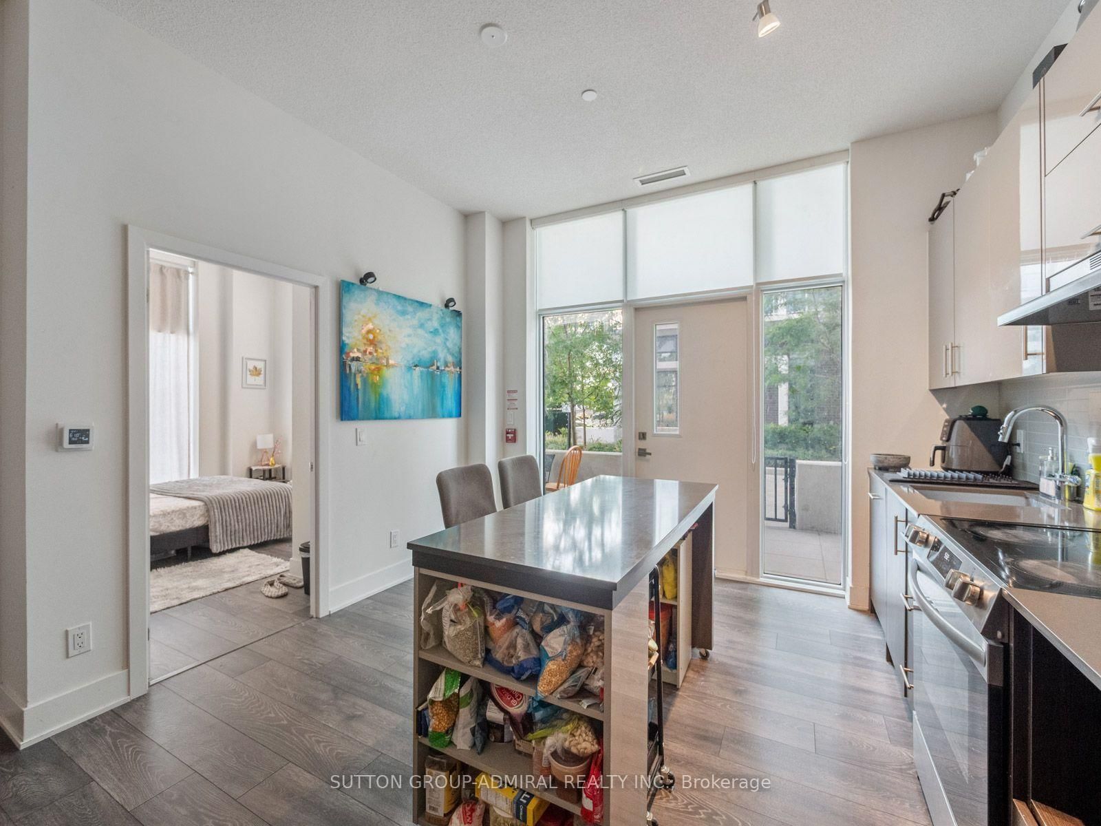 188 Fairview Mall Drive • #101 • Toronto, ON photo 8