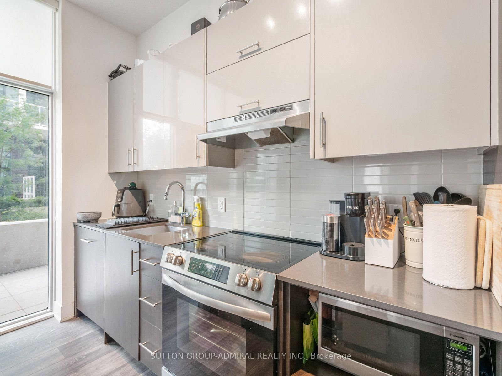 188 Fairview Mall Drive • #101 • Toronto, ON photo 9