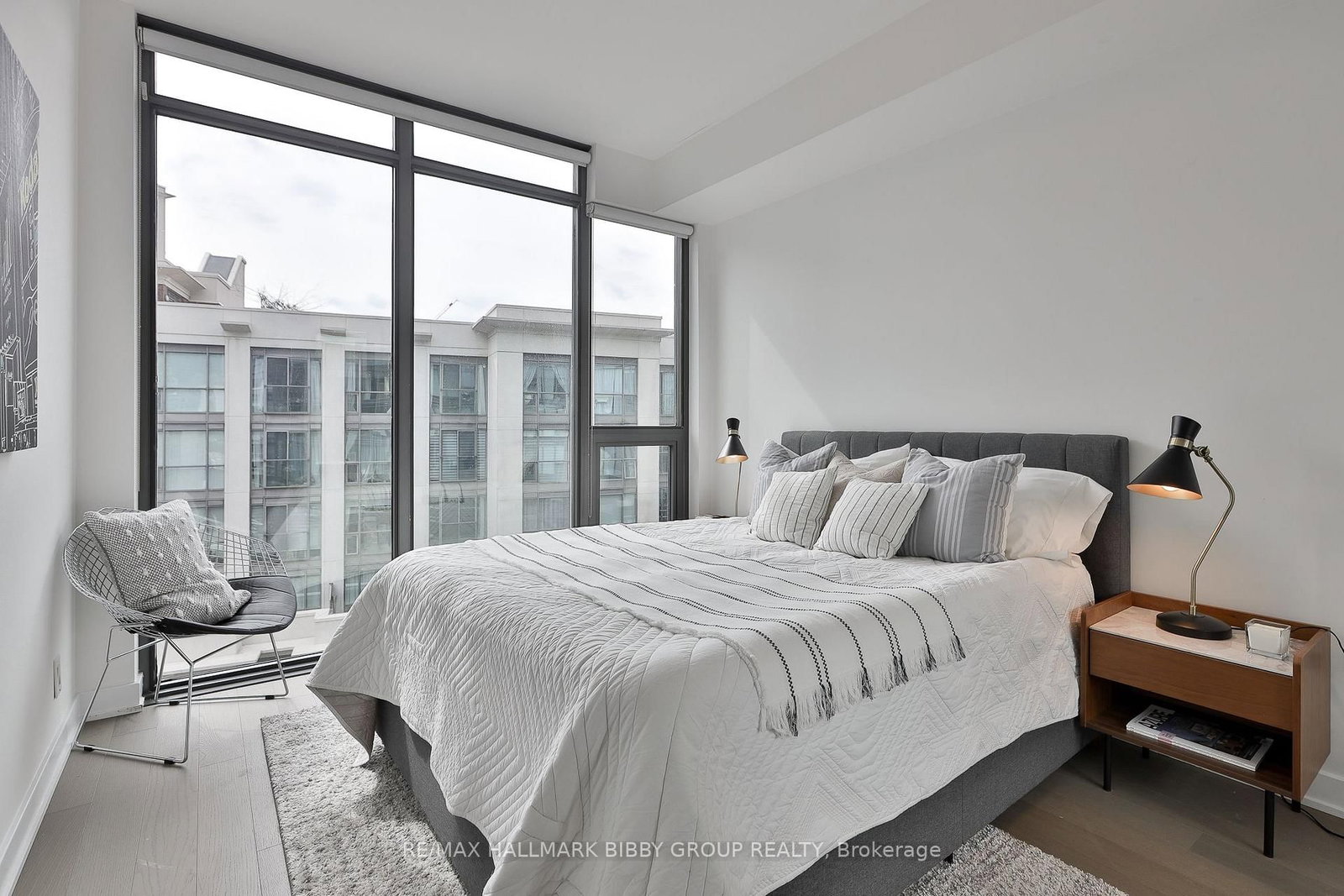 15 Beverley Street • #710 • Toronto, ON photo 17