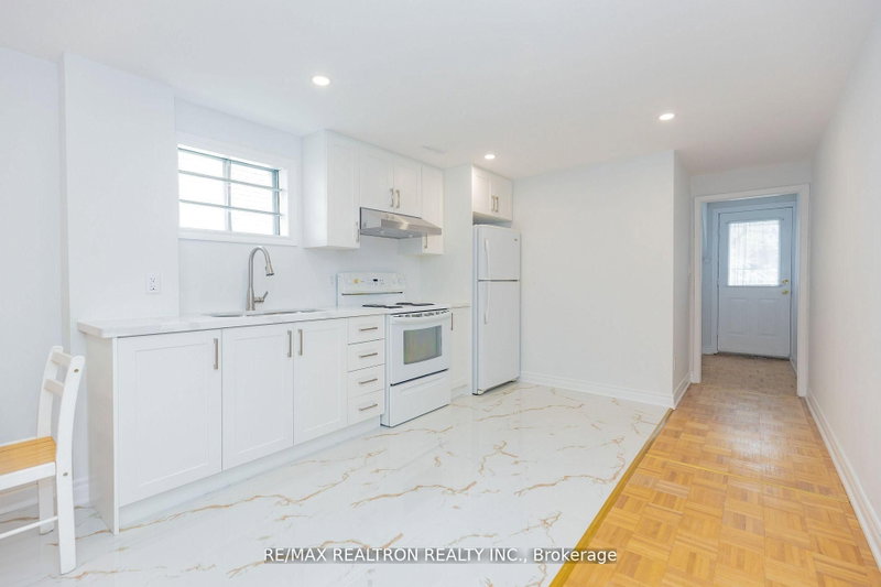 Lower - 129 Sexton Crescent