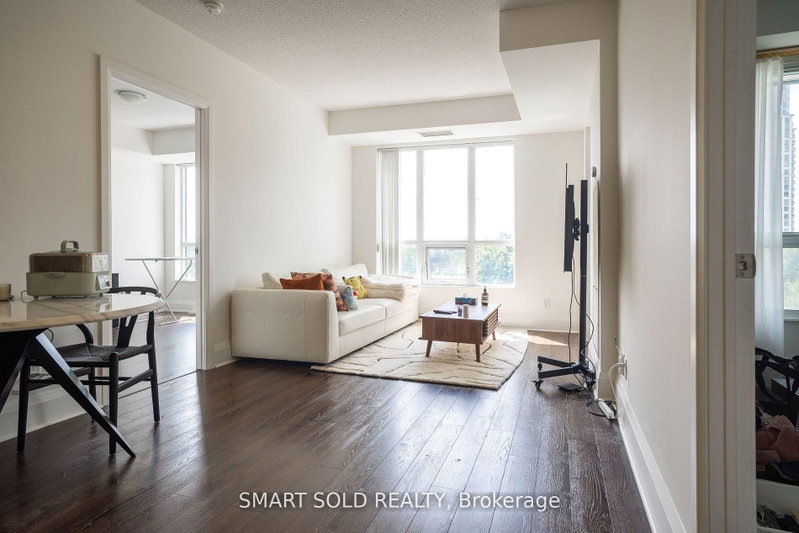 502 - 100 Harrison Garden Boulevard