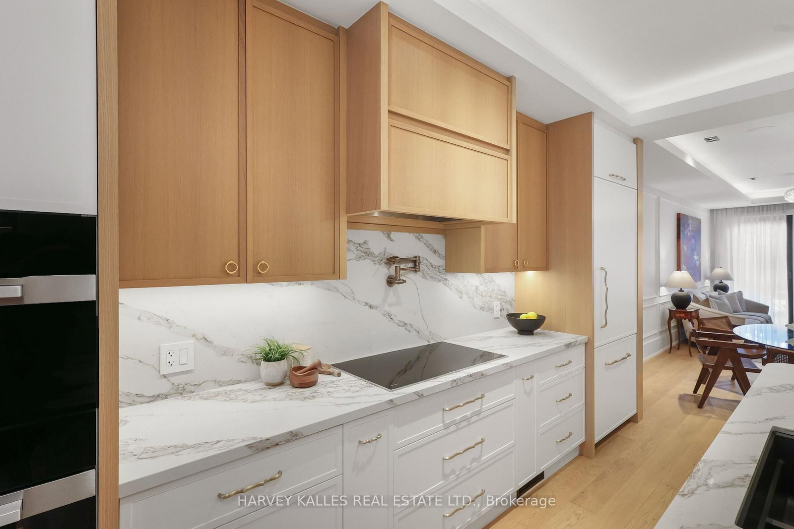 90 Roe Avenue • Toronto, ON photo 15