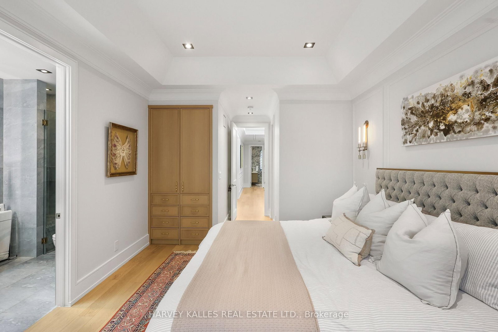 90 Roe Avenue • Toronto, ON photo 27