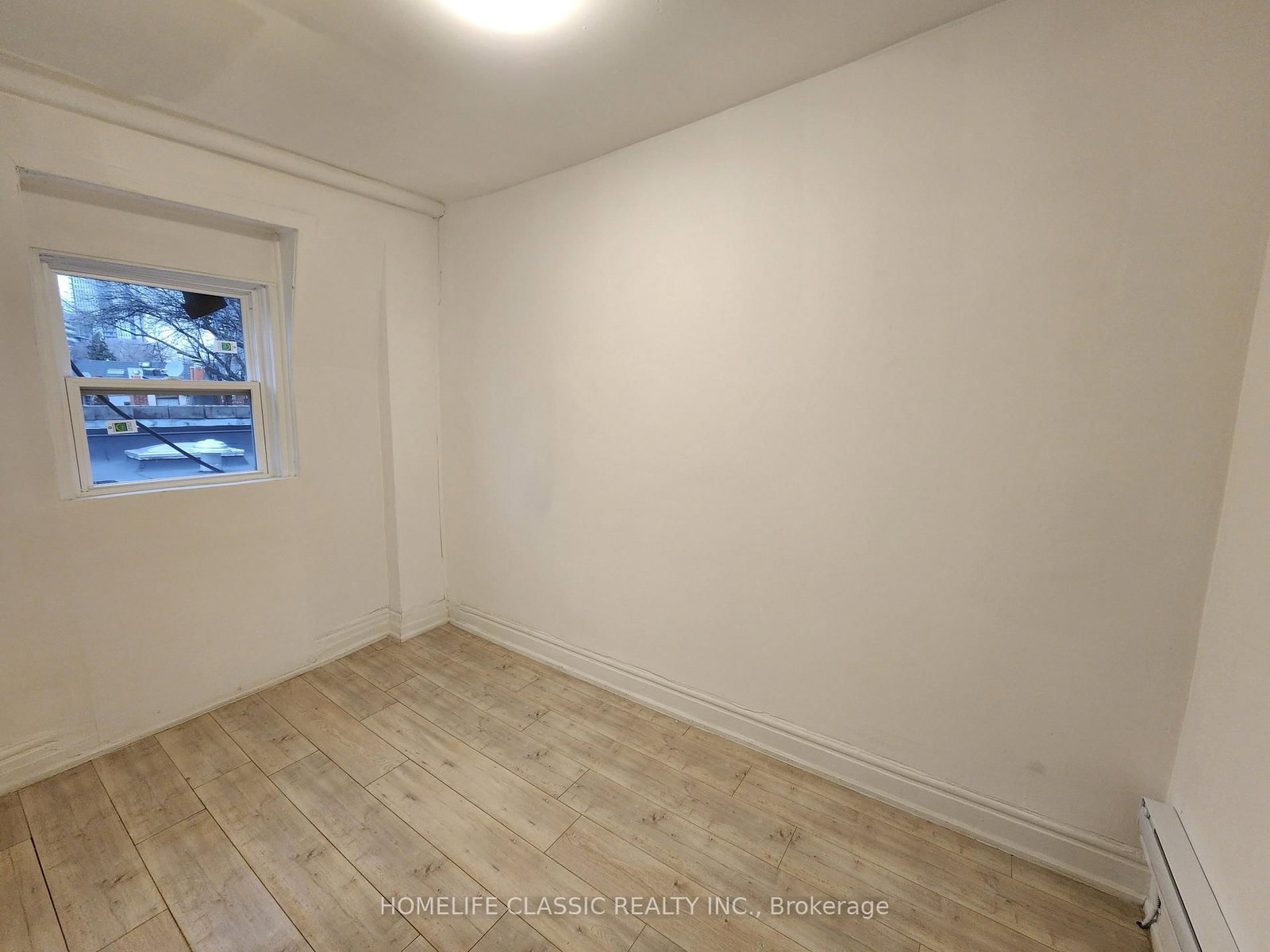 2 - 498 King Street E, Toronto 3
