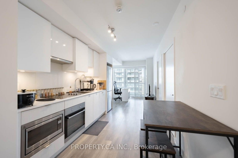 2612 - 99 Broadway Avenue