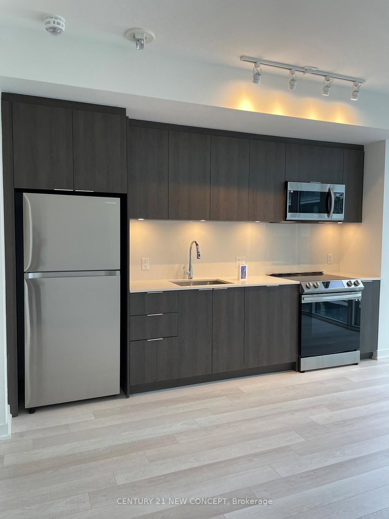 2904 - 357 King Street W
