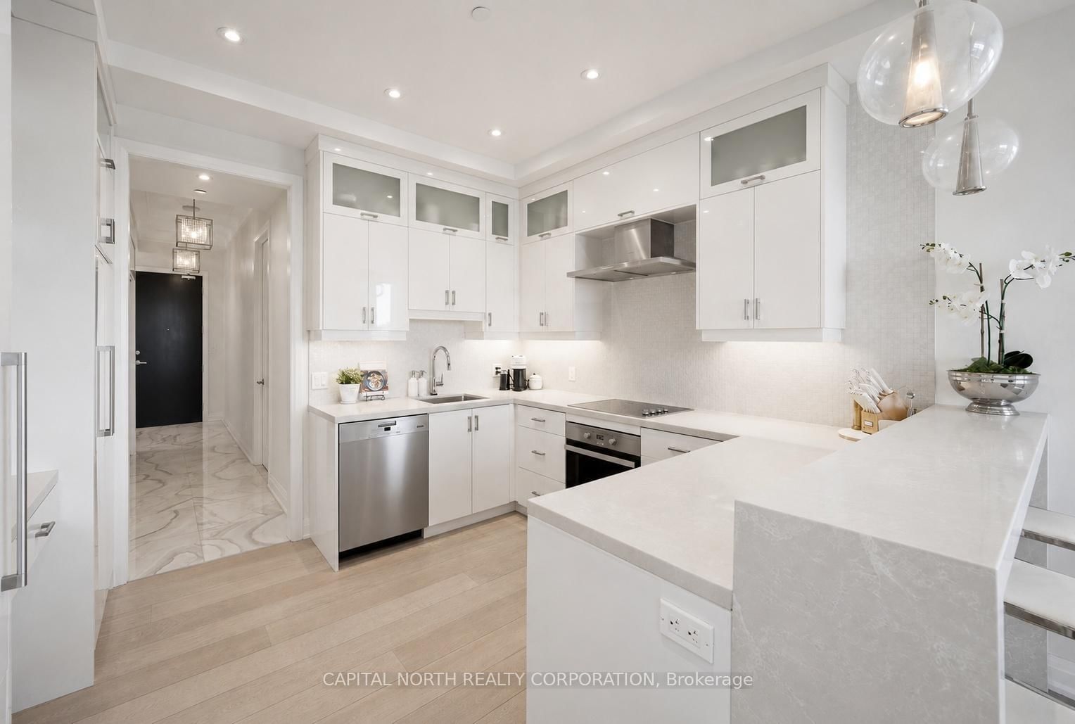 23 Glebe Road W • #804 • Toronto, ON photo 12