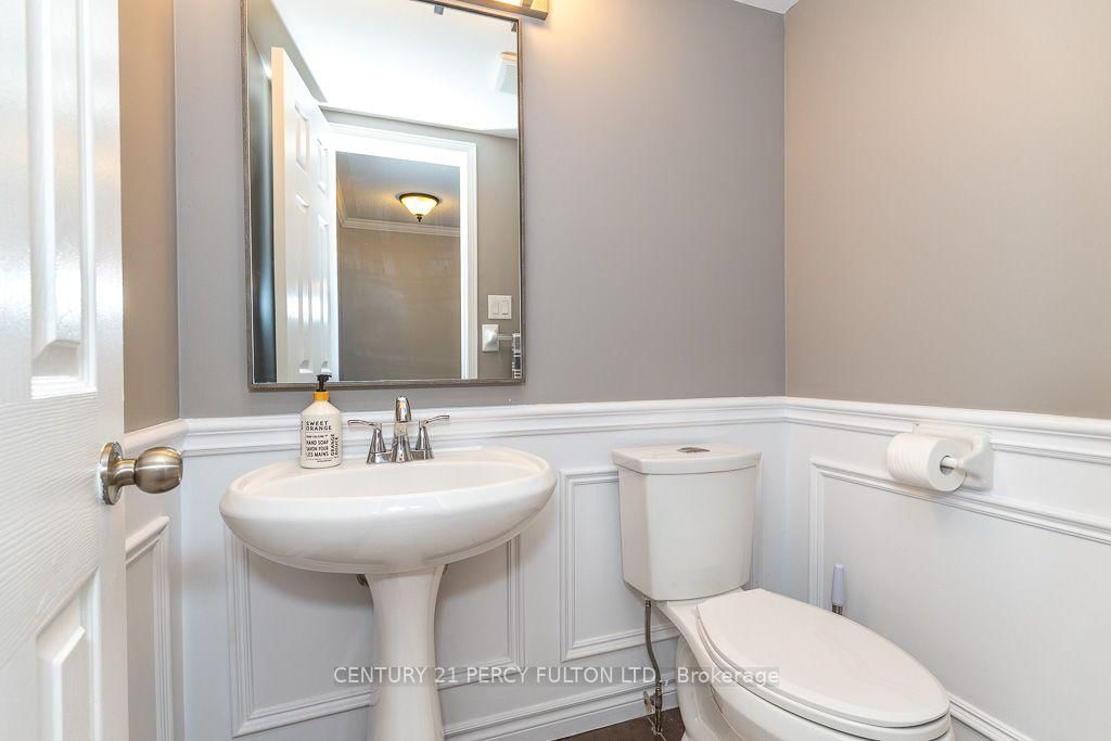 28 Rumi Crescent • Toronto, ON photo 20