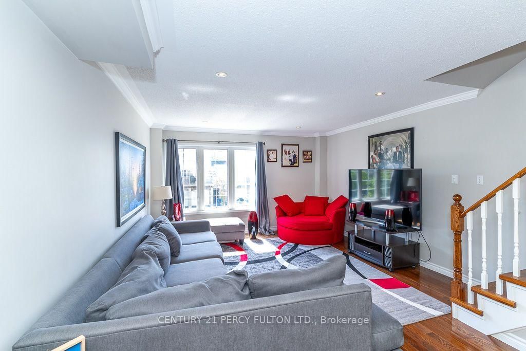 28 Rumi Crescent • Toronto, ON photo 23