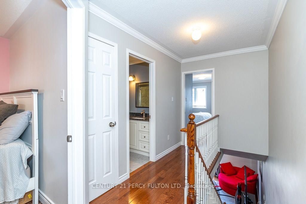 28 Rumi Crescent • Toronto, ON photo 27