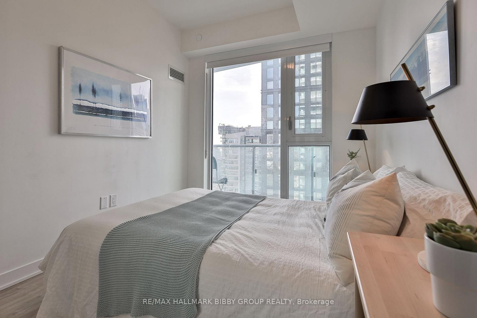 100 Dalhousie Street • #2408 • Toronto, ON photo 13