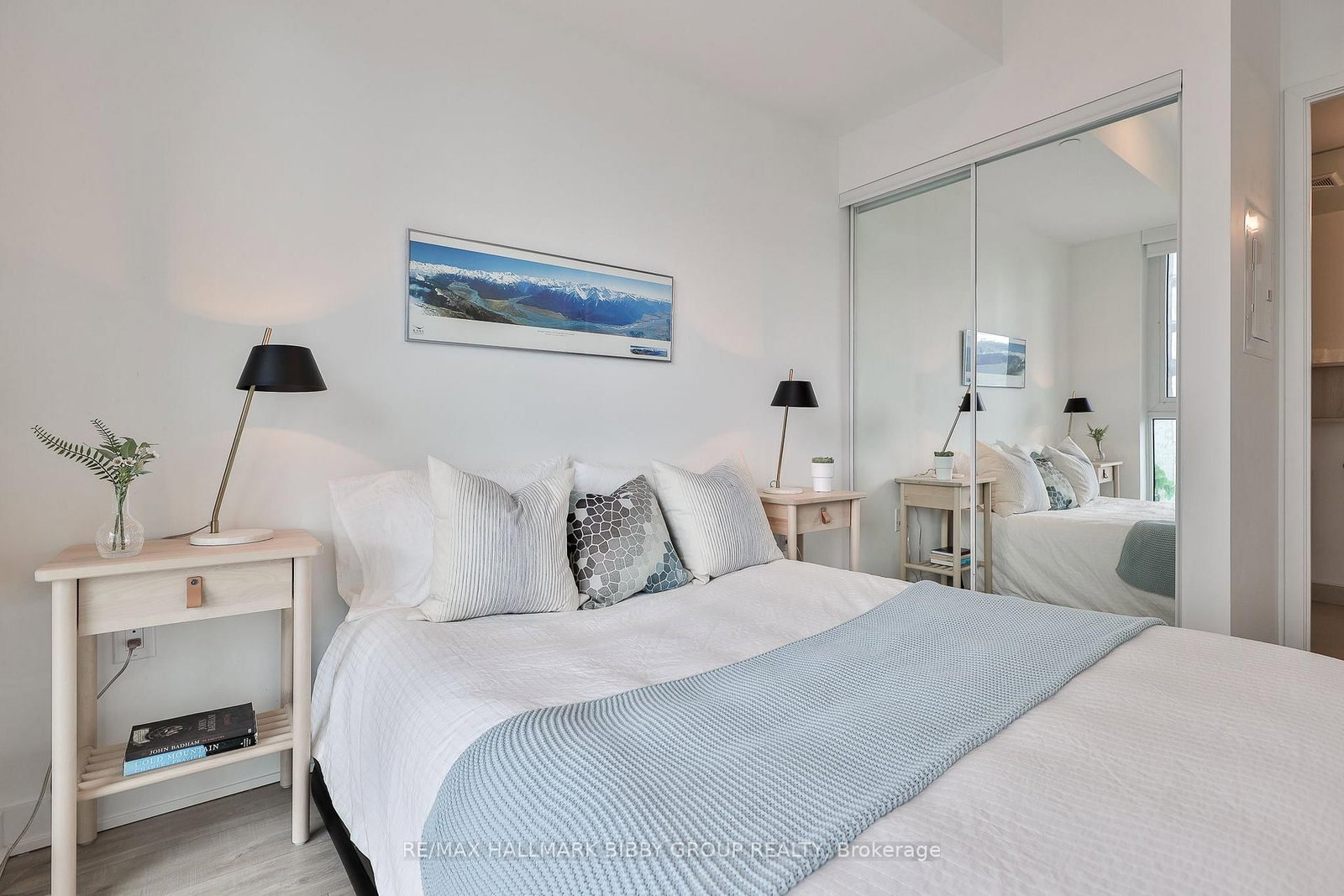 100 Dalhousie Street • #2408 • Toronto, ON photo 14