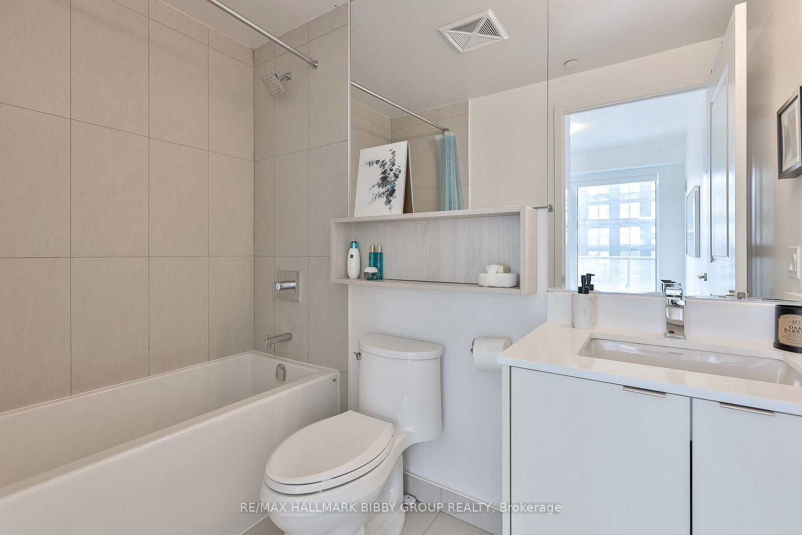 100 Dalhousie Street • #2408 • Toronto, ON photo 16