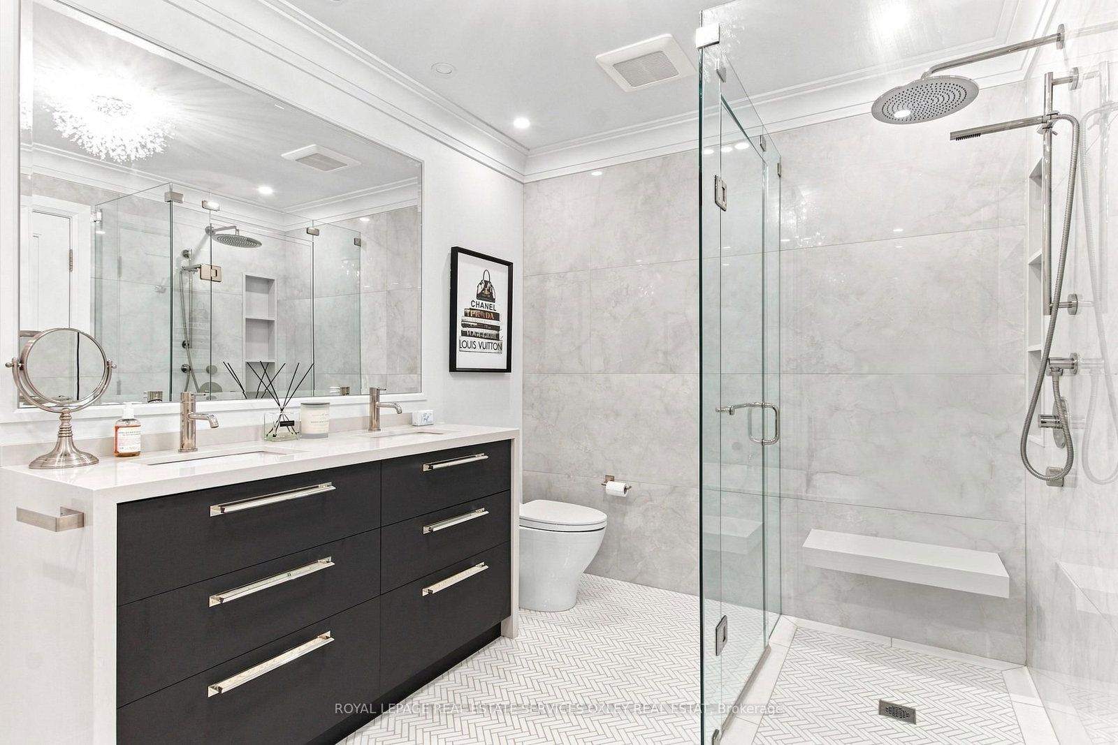46 Bernard Avenue • Toronto, ON photo 25