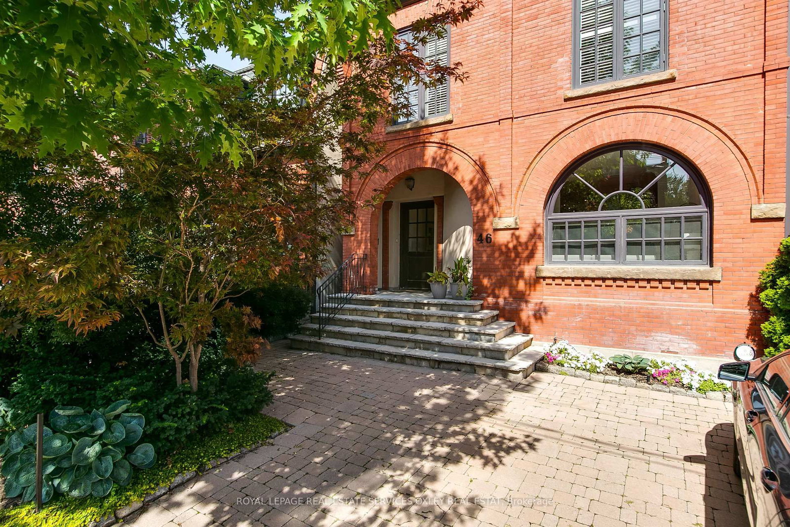 46 Bernard Avenue • Toronto, ON photo 37