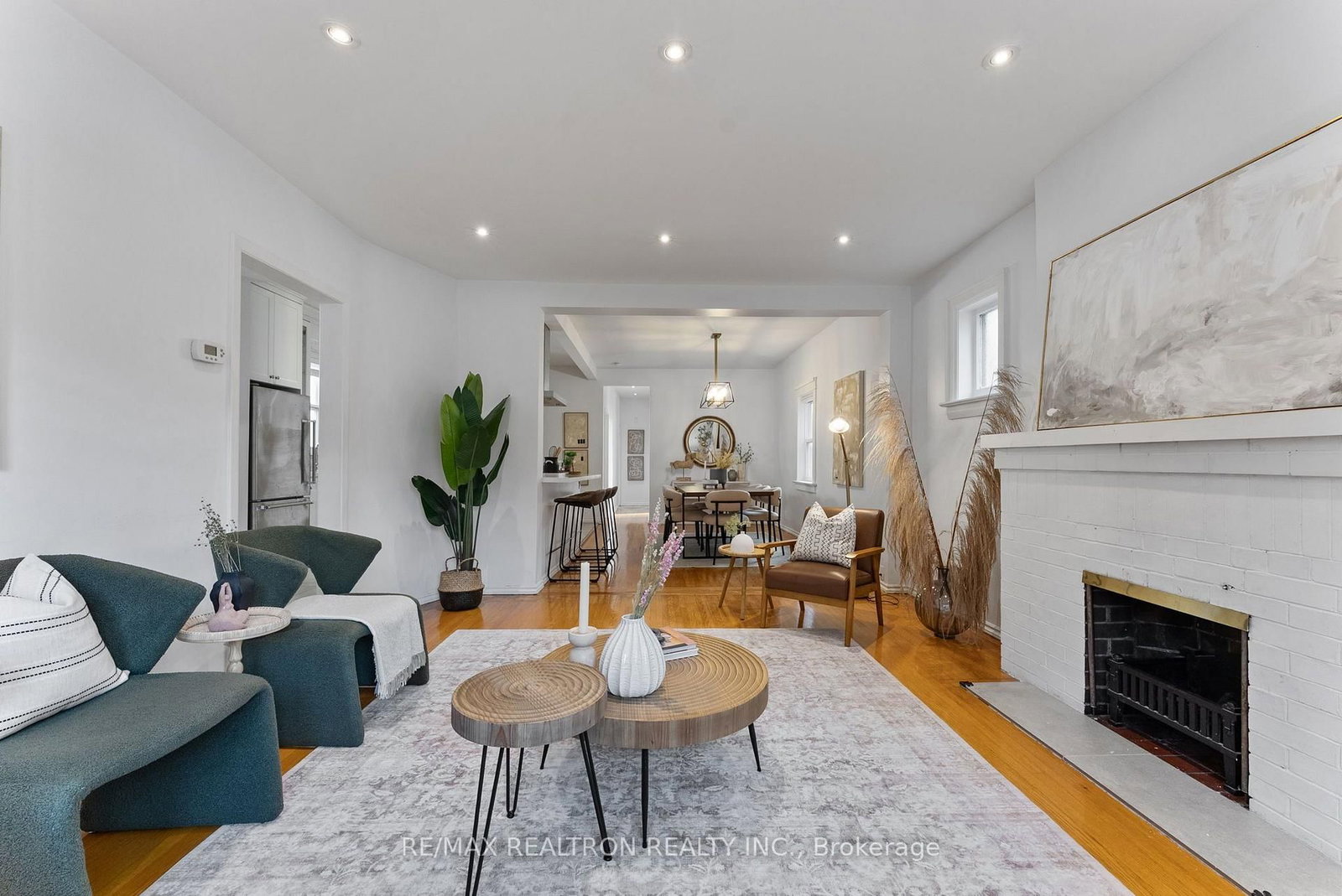 41 Ashbury Avenue • Toronto, ON photo 15