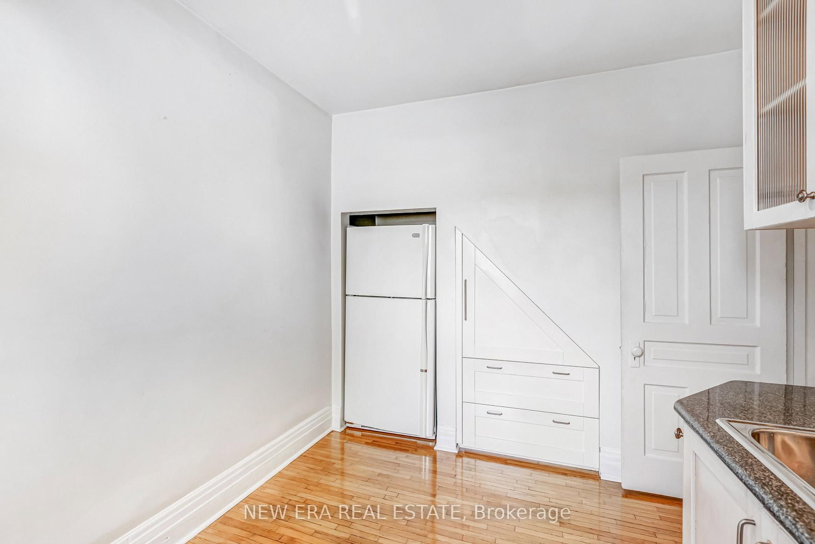 393 Ossington Avenue • Toronto, ON photo 42