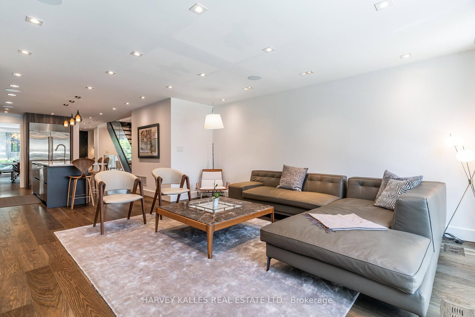 305 Glen Road • Toronto, ON photo 11