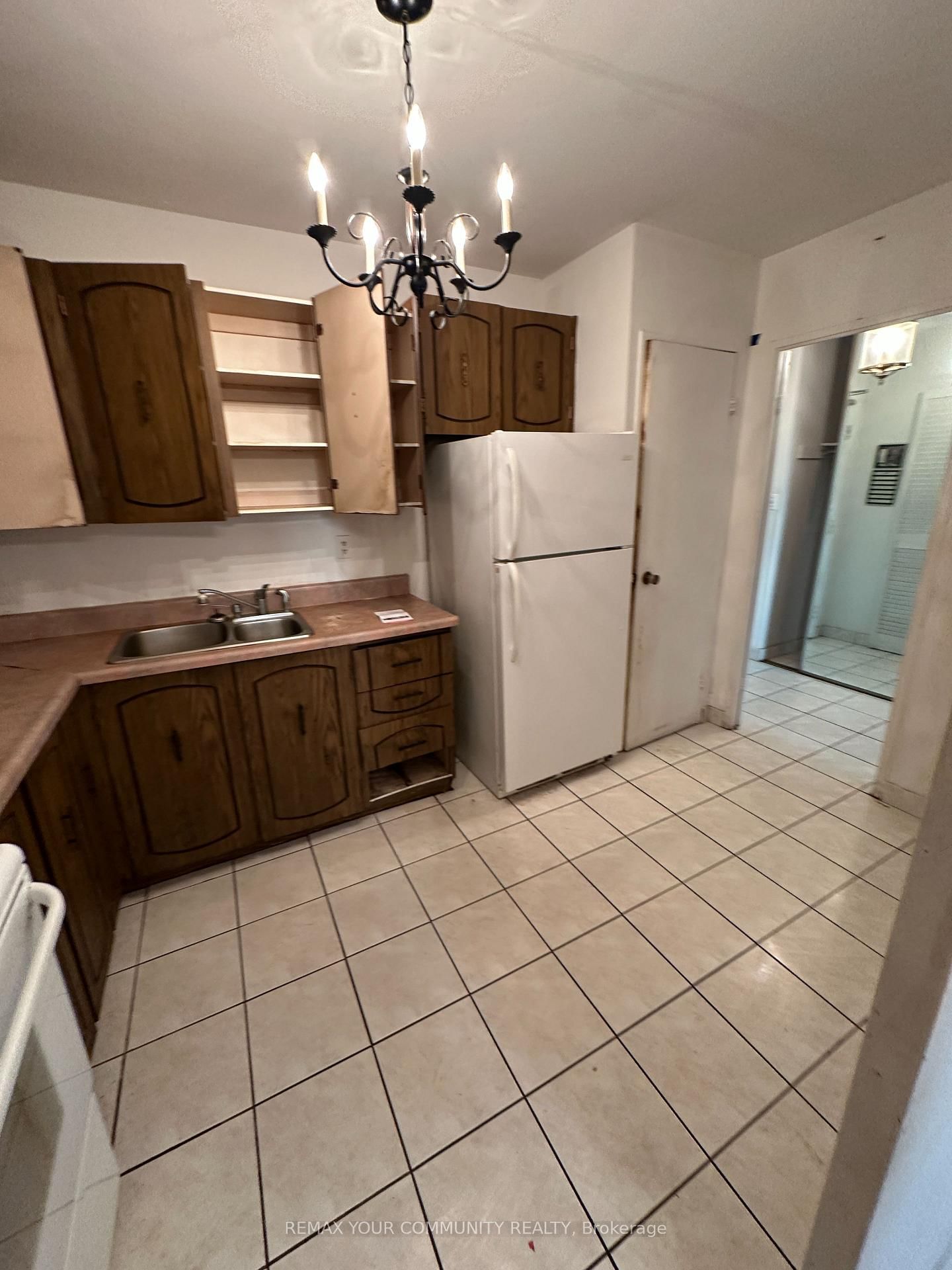 60 Pavane Linkway • #409 • Toronto, ON photo 18