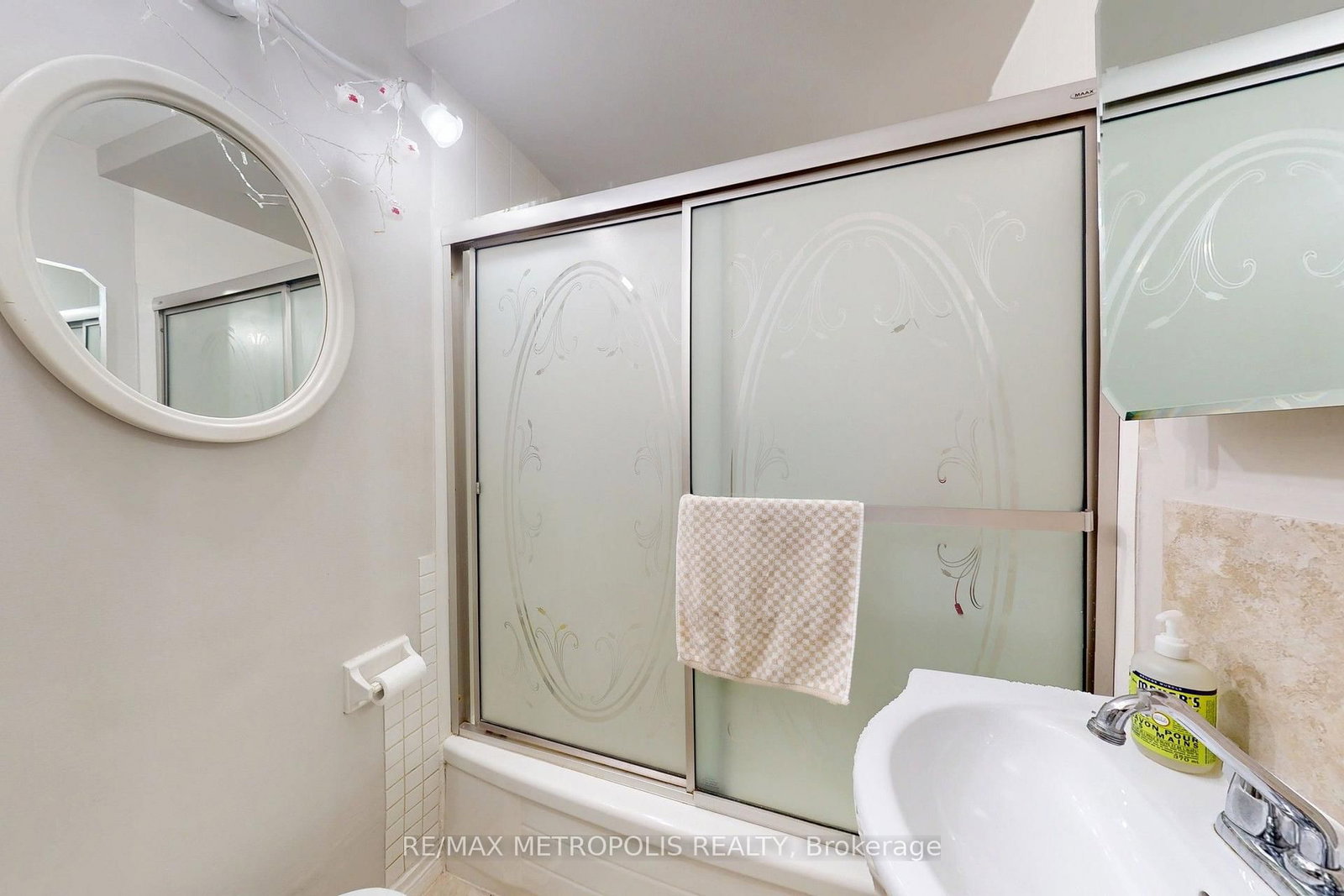 742 Dufferin Street • Toronto, ON photo 12