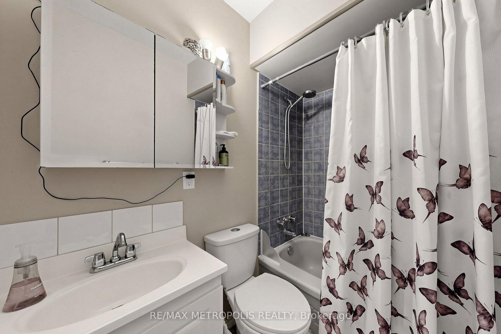 742 Dufferin Street • Toronto, ON photo 21