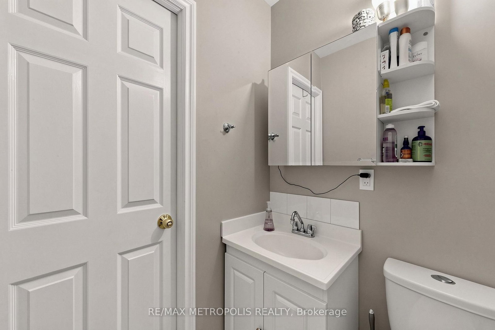 742 Dufferin Street • Toronto, ON photo 22