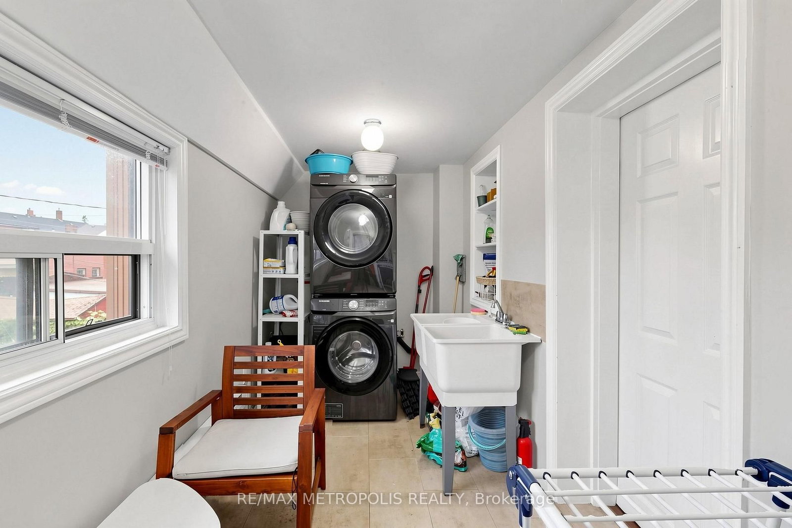 742 Dufferin Street • Toronto, ON photo 37