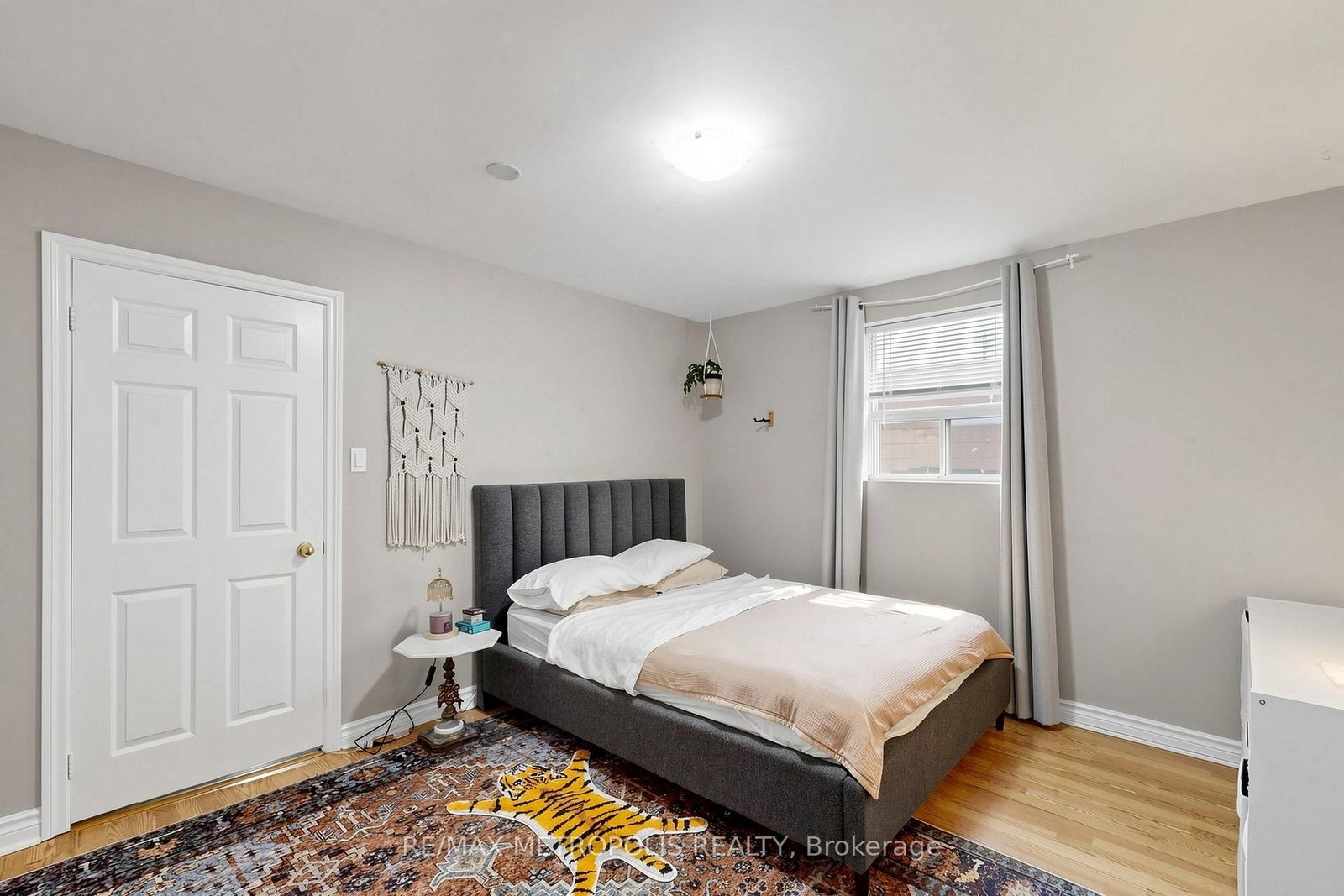 742 Dufferin Street • Toronto, ON photo 8