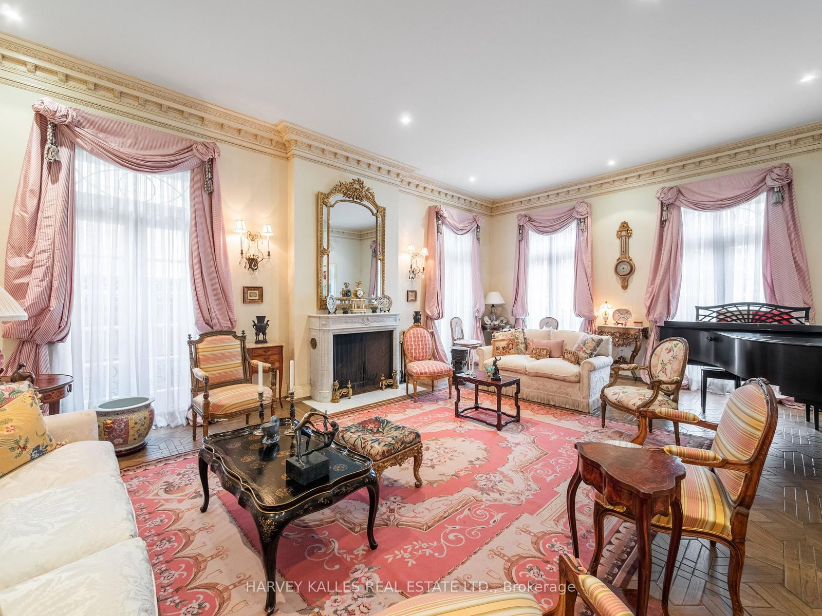 94 Dunvegan Road • Toronto, ON photo 5