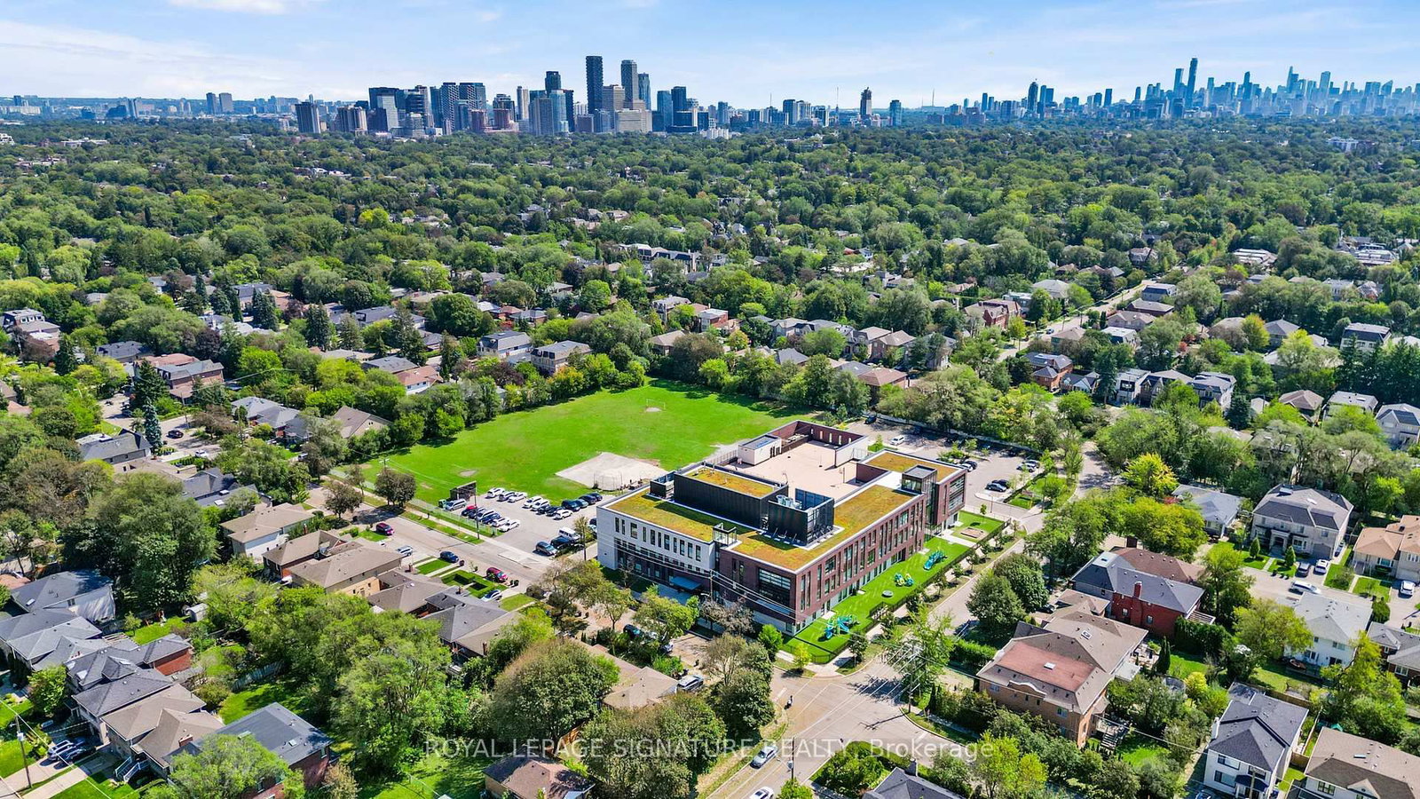 35 Saranac Boulevard • #721 • Toronto, ON photo 13