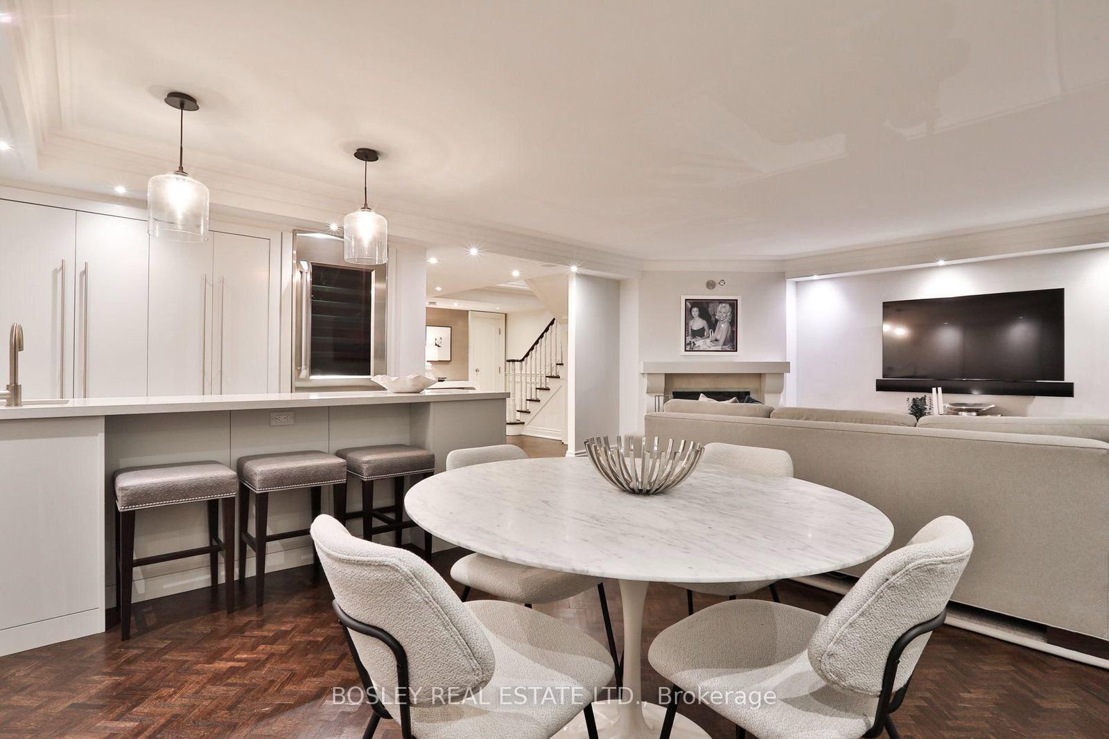 4 Lowther Avenue • #101 • Toronto, ON photo 34