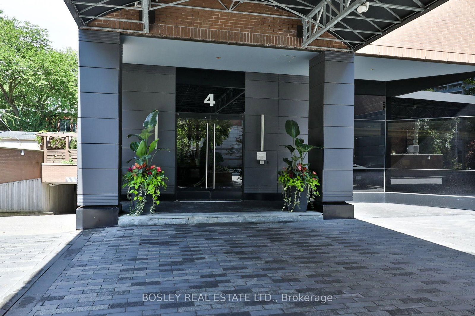 4 Lowther Avenue • #101 • Toronto, ON photo 46