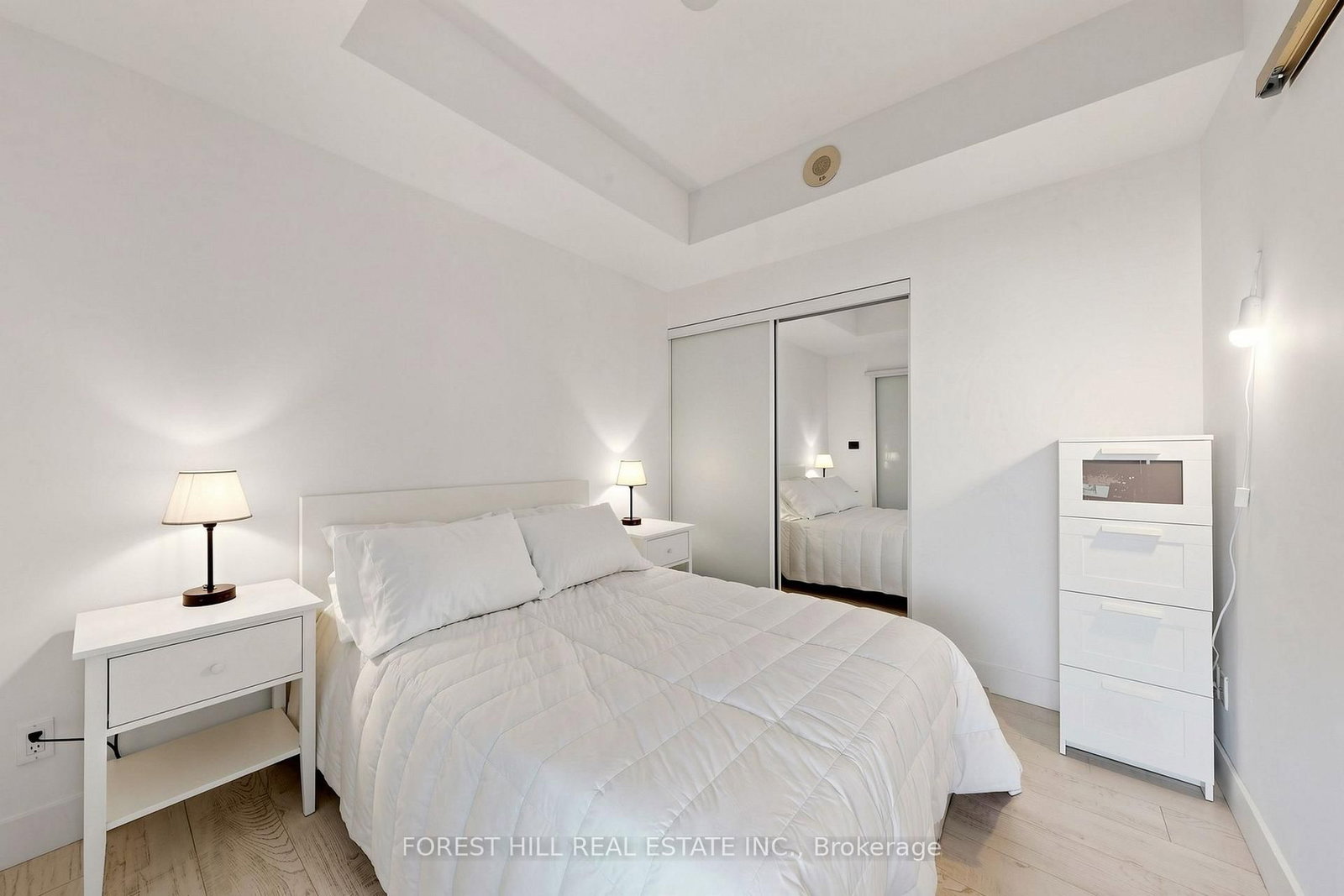 39 Sherbourne Street • #1404 • Toronto, ON photo 16