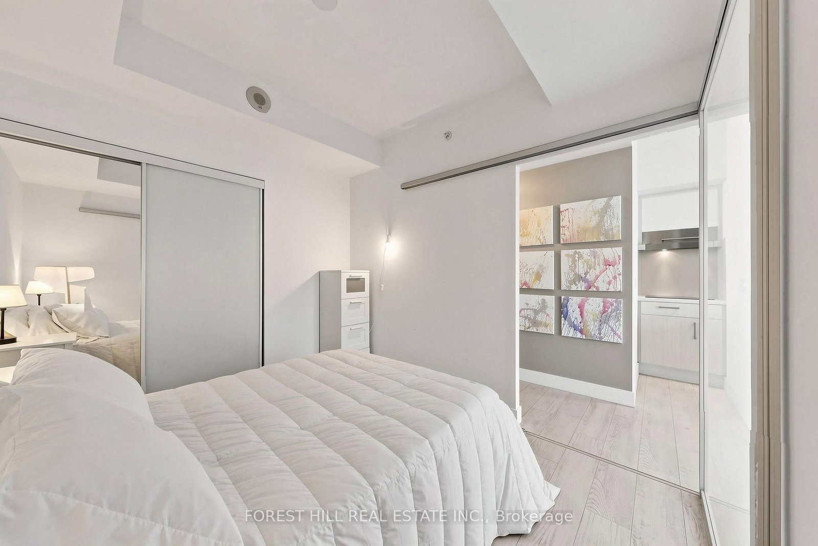 39 Sherbourne Street • #1404 • Toronto, ON photo 17