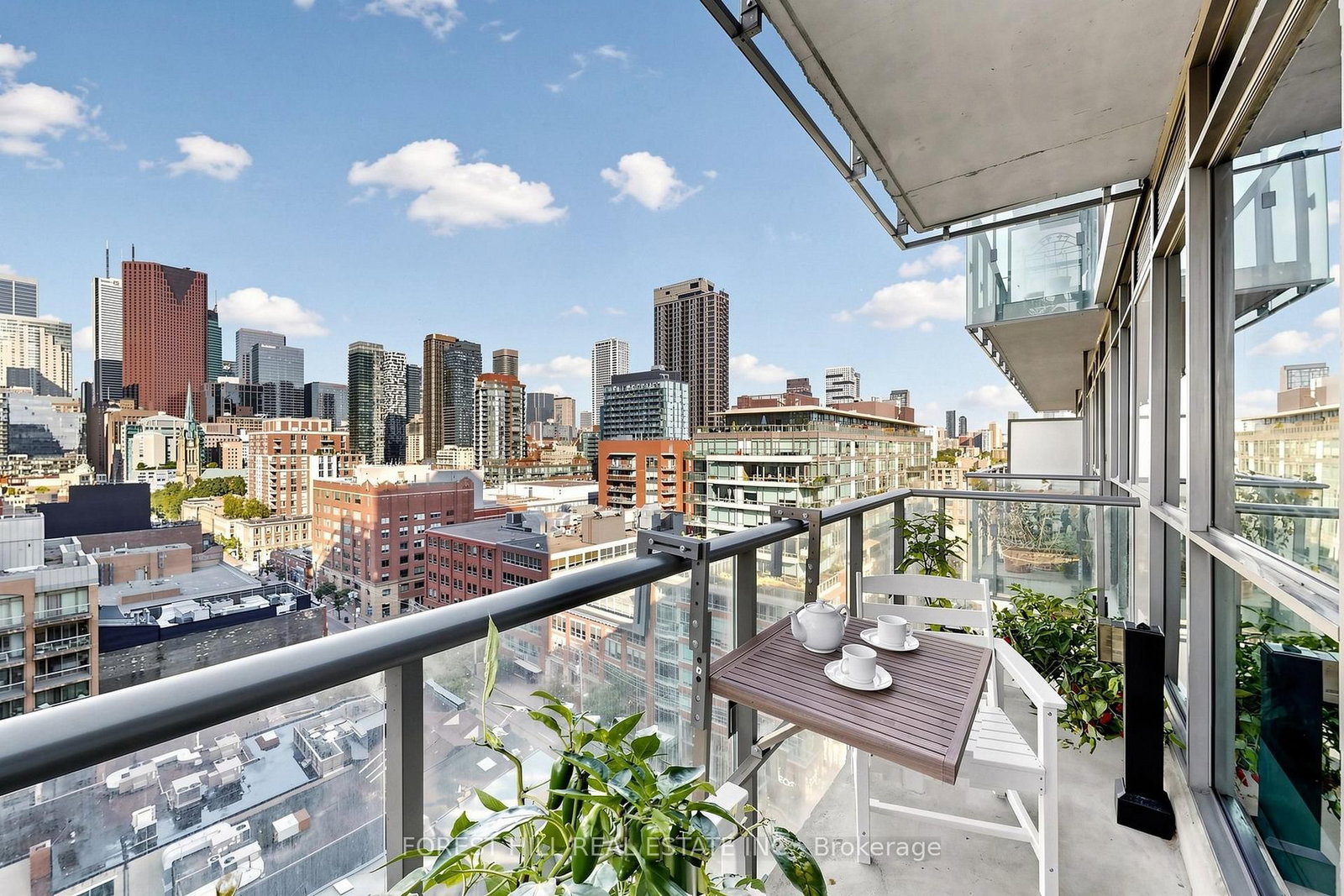 39 Sherbourne Street • #1404 • Toronto, ON photo 22