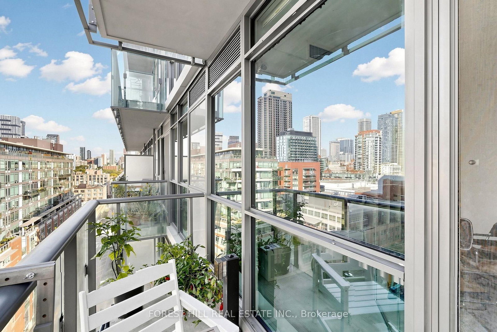 39 Sherbourne Street • #1404 • Toronto, ON photo 24