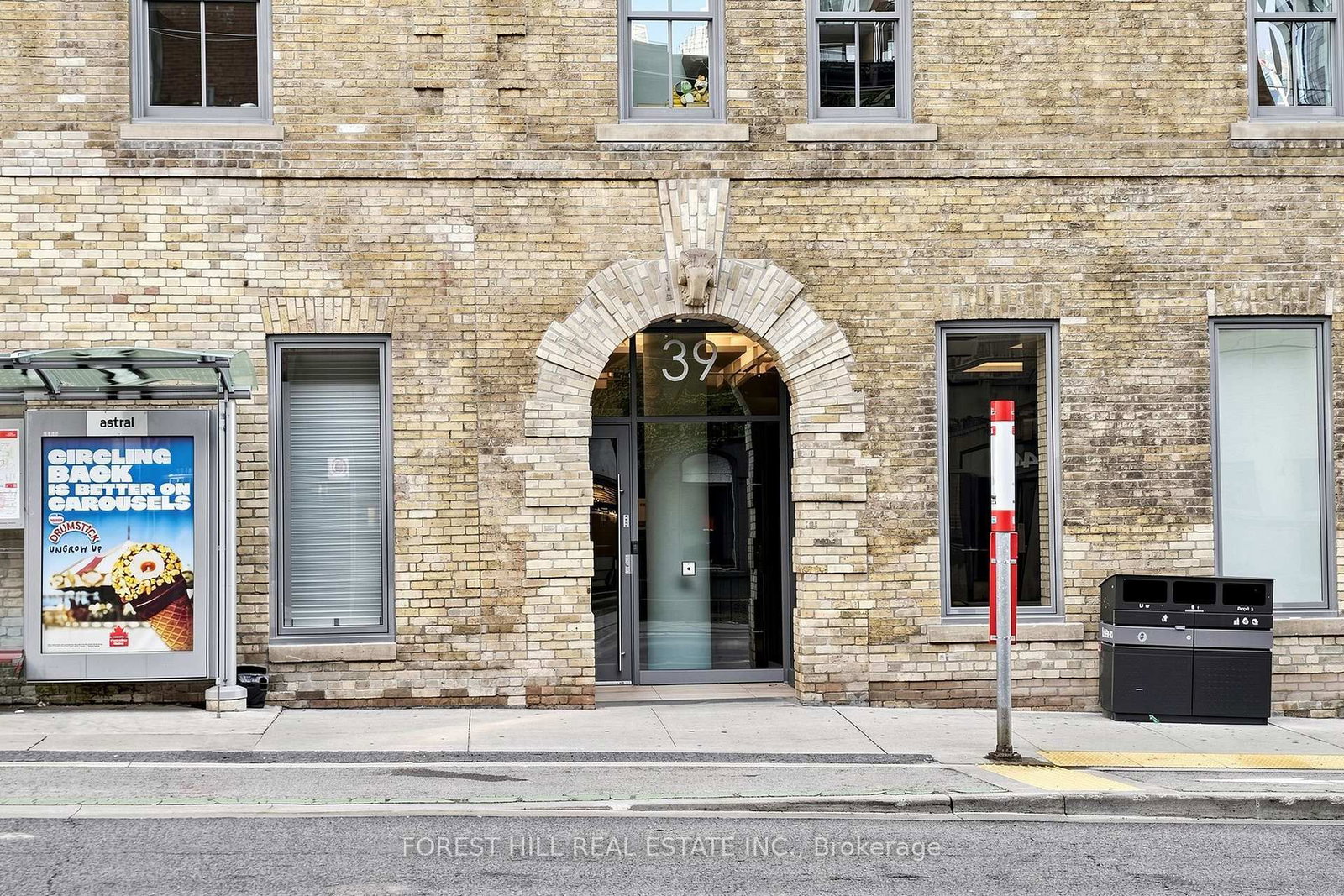 39 Sherbourne Street • #1404 • Toronto, ON photo 31