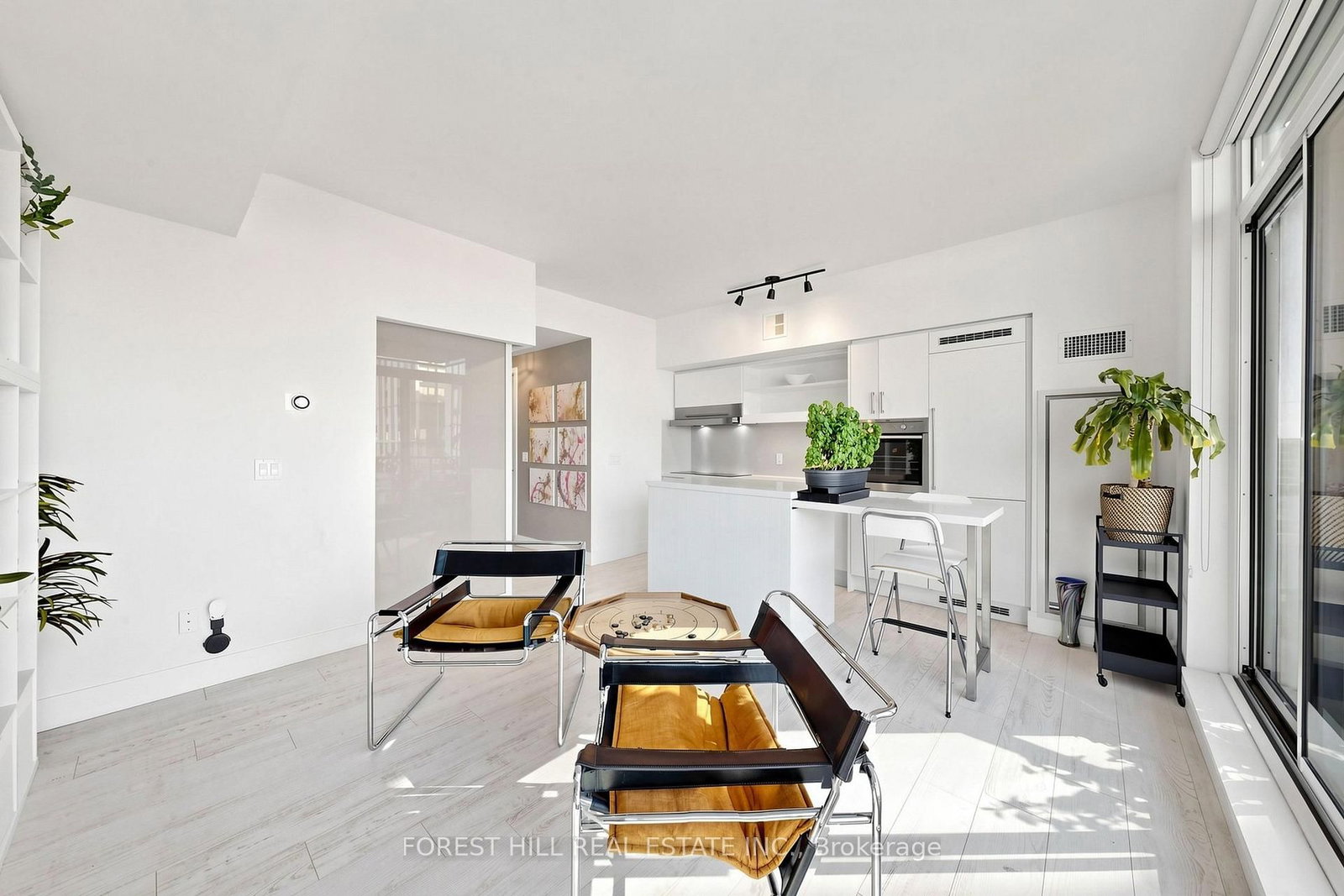 39 Sherbourne Street • #1404 • Toronto, ON photo 6